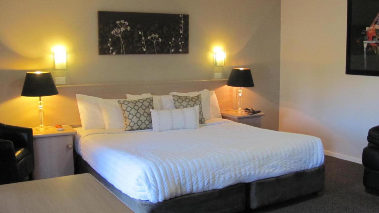 Bristol Hill Motor Inn Maryborough Buitenkant foto