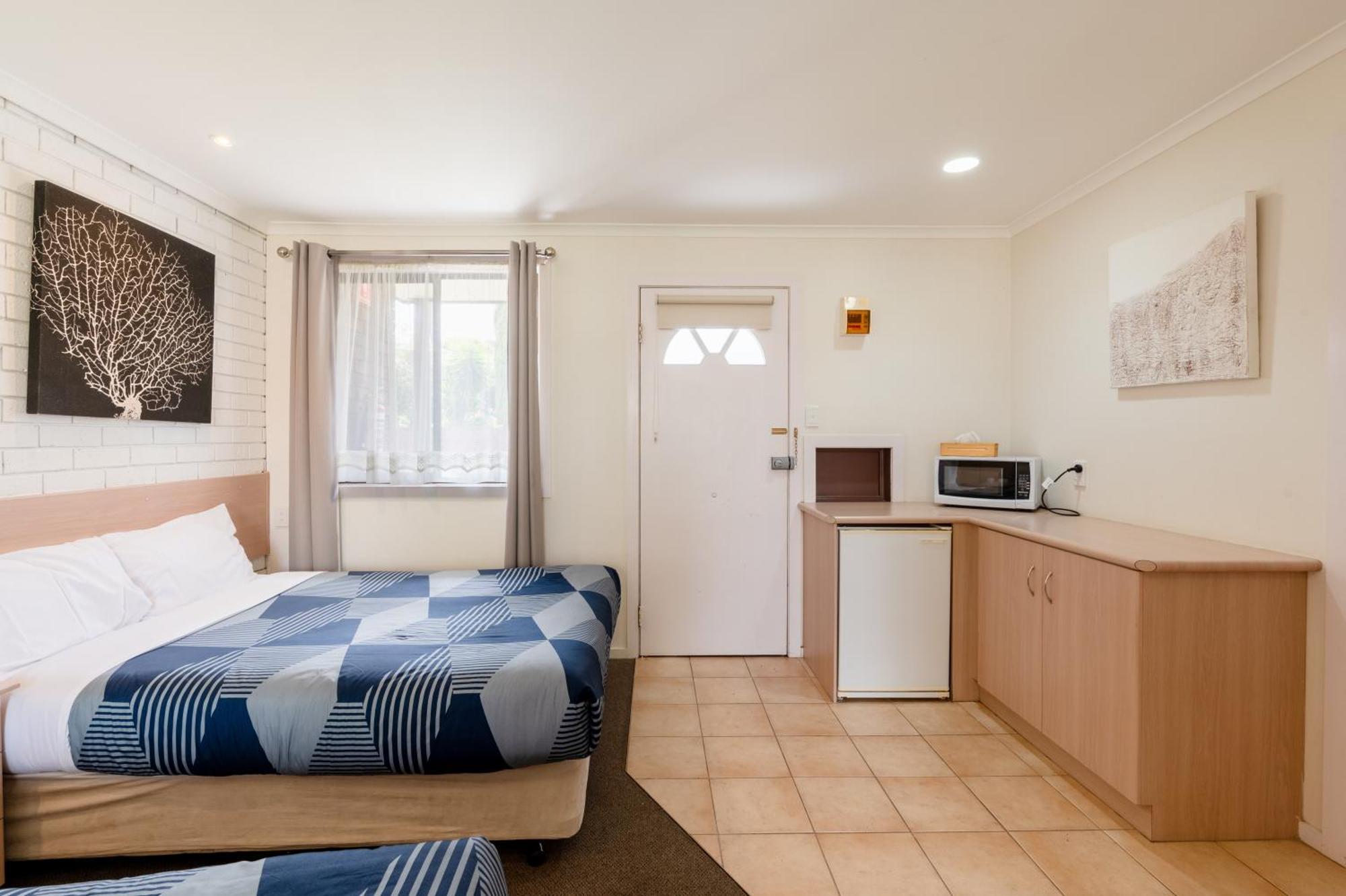 Bristol Hill Motor Inn Maryborough Buitenkant foto