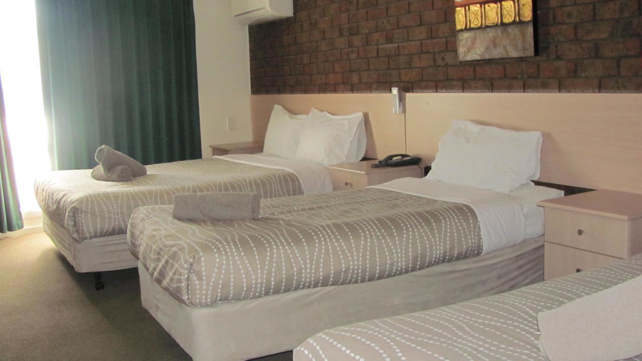Bristol Hill Motor Inn Maryborough Buitenkant foto