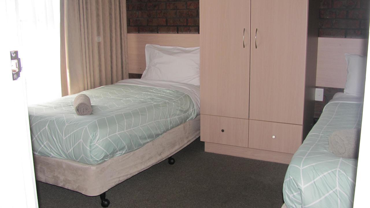 Bristol Hill Motor Inn Maryborough Buitenkant foto